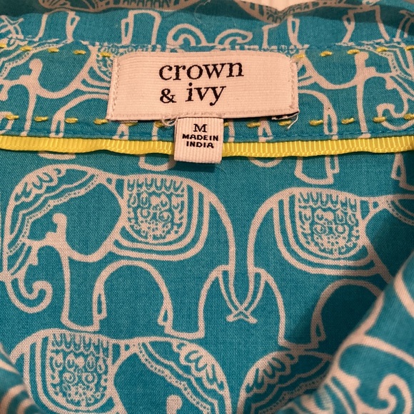 Crown & Ivy Button Down Shirt - Picture 3 of 4
